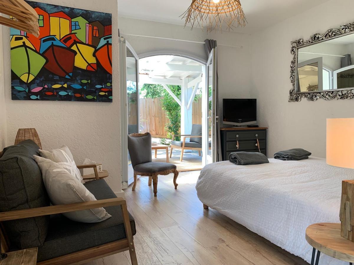 Les Chambres De L'Arestel Eksteriør billede