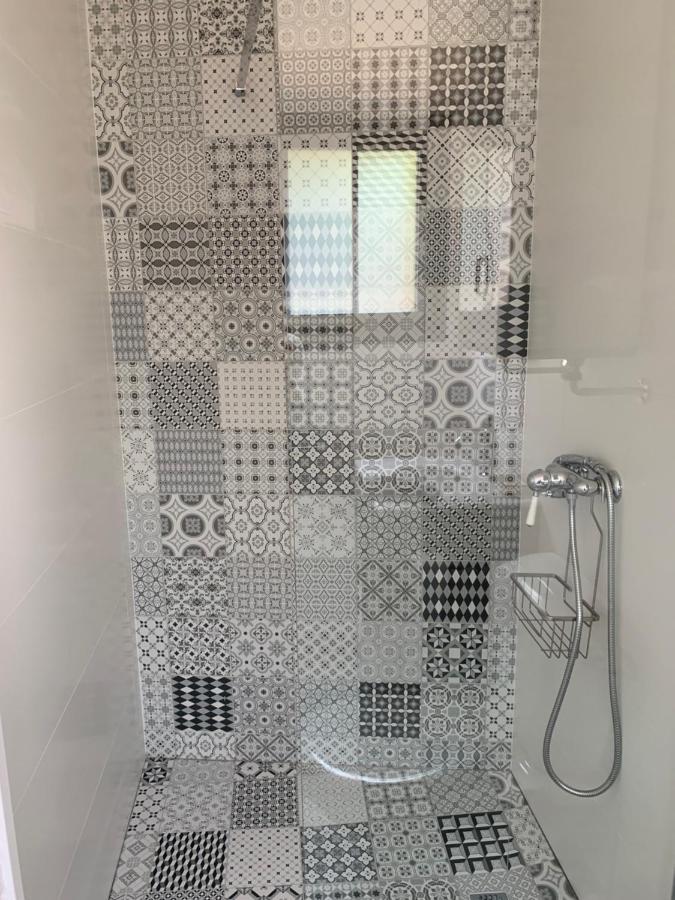Les Chambres De L'Arestel Eksteriør billede